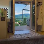 Mythos Private * Pécs