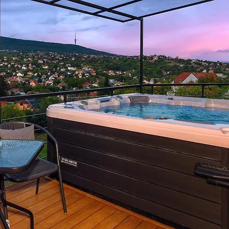 Mythos Private * Pécs